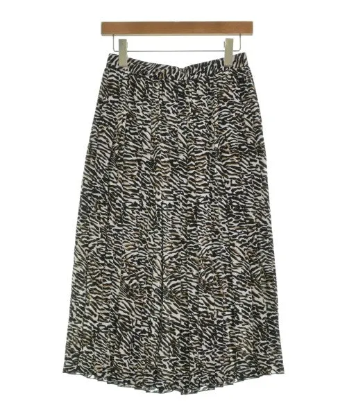 6(ROKU) Knee length skirts