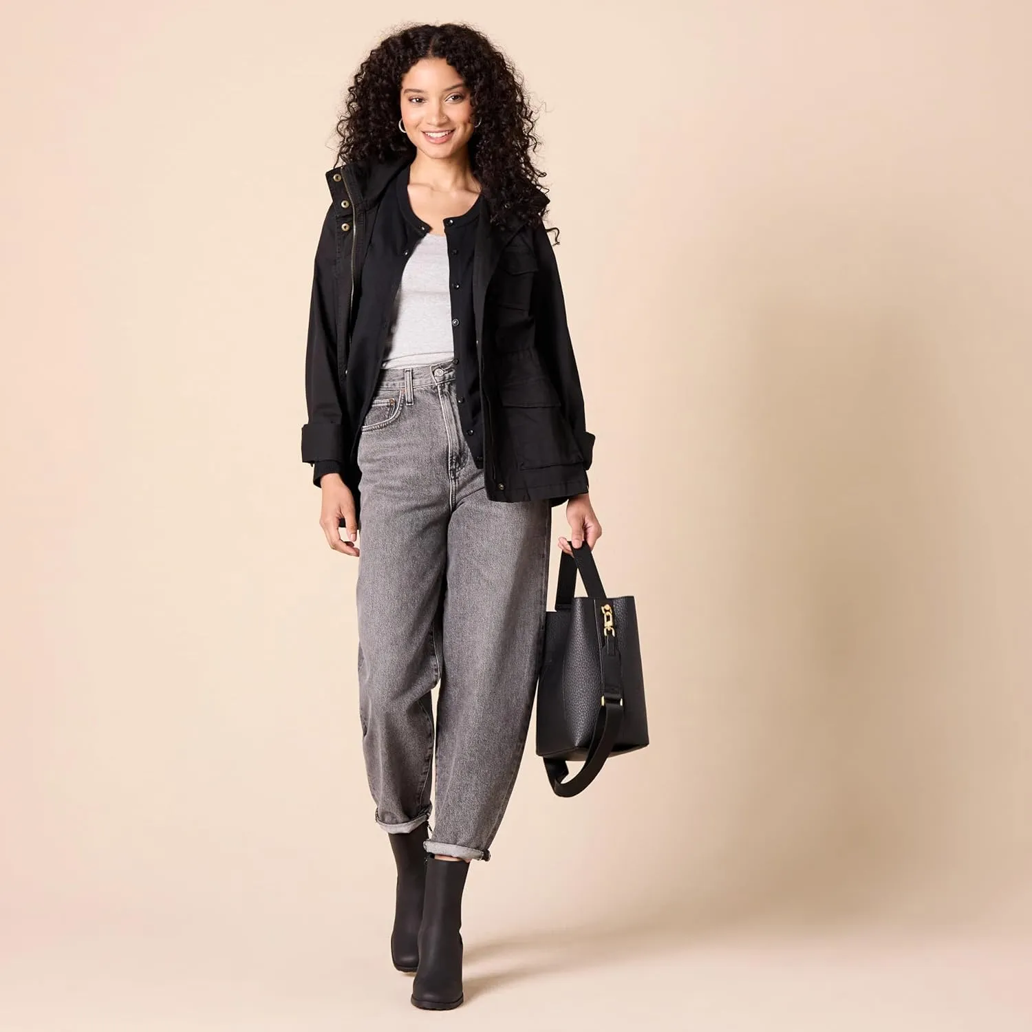 Amazon Essentials Women's Lightweight Crewneck Cardigan Sweater (Available in Plus Size)