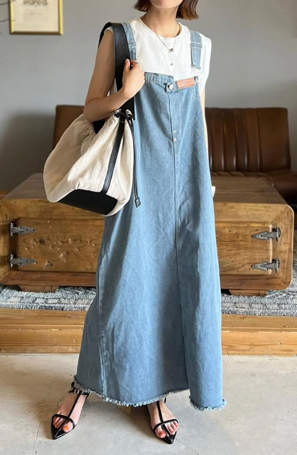 chouyatou Women's Adjustable Strap Frayed Denim Overall Dress A-Line Jean Jumper Pinafore Dress with Split